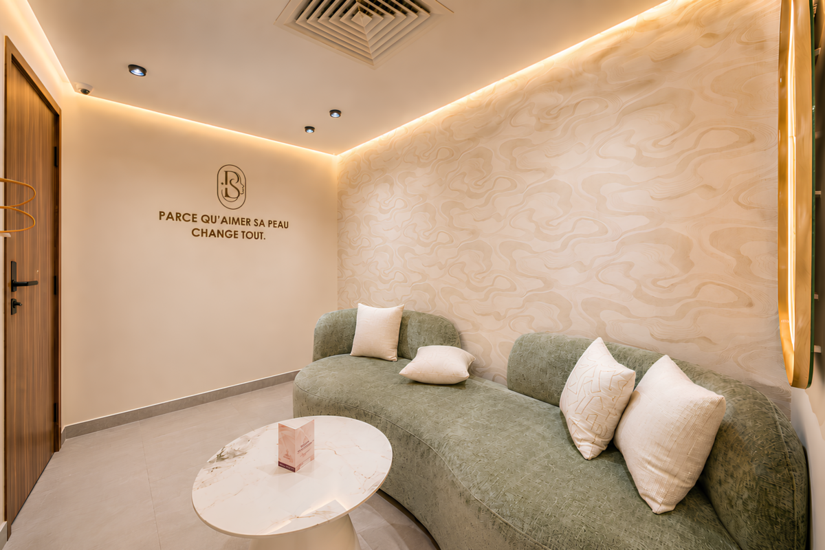 bc1cc748-a8d4-471c-a3bf-00e1e61c6feb (1)